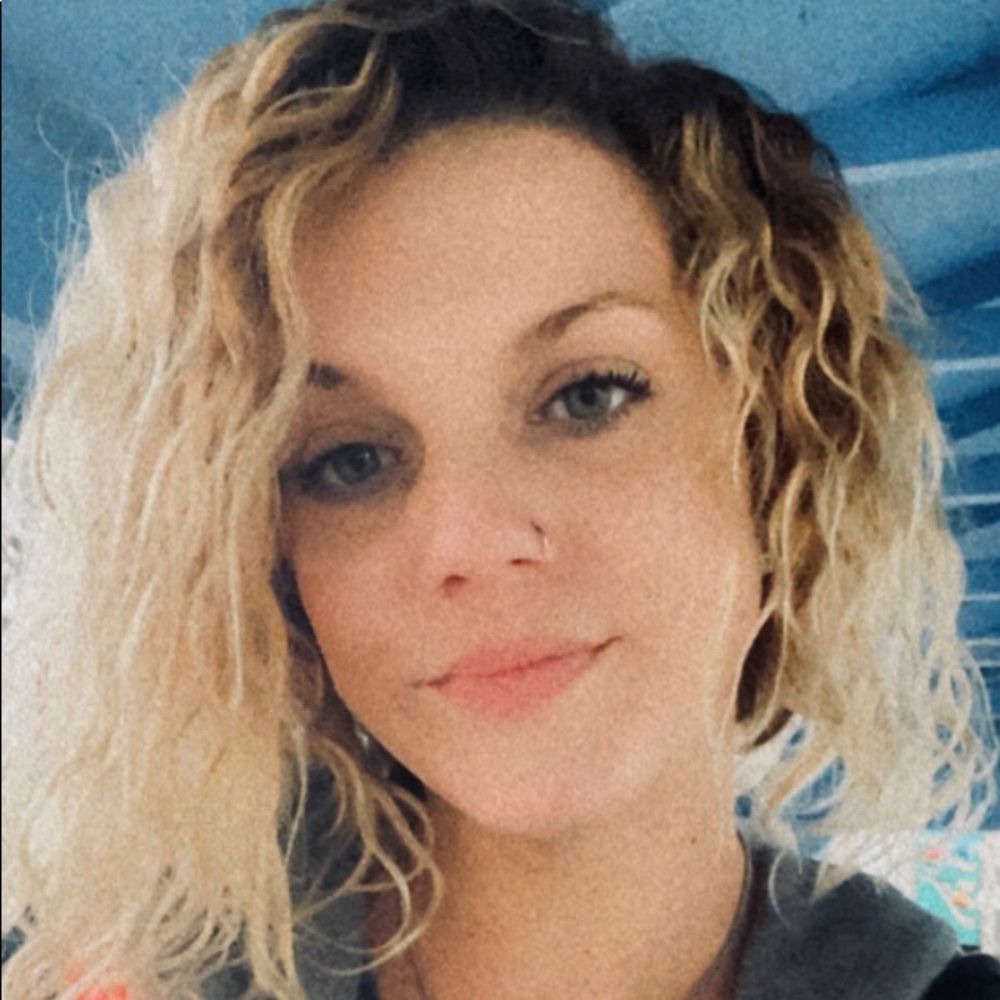 Meet your Posher, Megan